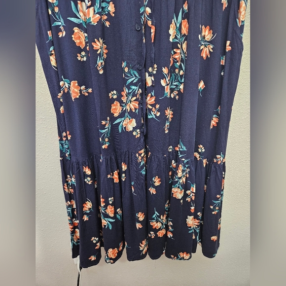 Torrid NWT 1X Plus Navy Floral Midi Challis Button Front Shirt Dress Pockets - Picture 6 of 8